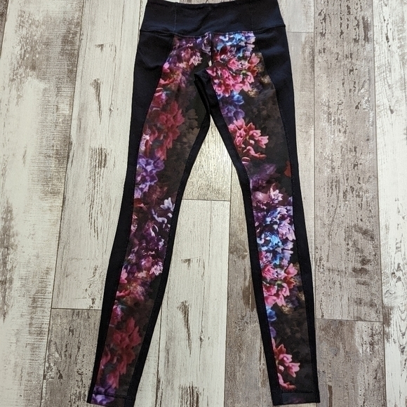 LULULEMON Spring Has Sprung Multi Black Wunder‎ Under Floral - Picture 3 of 8